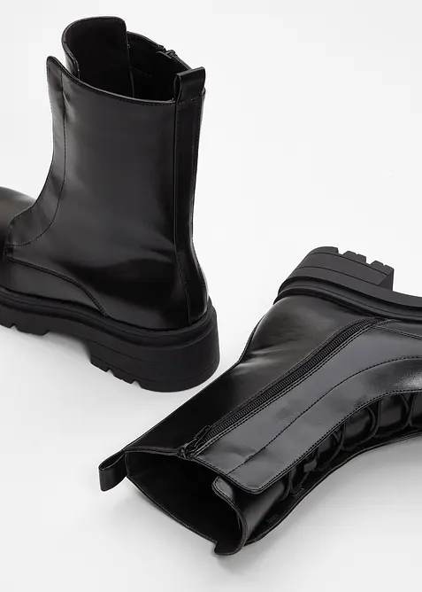 Šněrovací kotníkové boty s profilovanou podrážkou, bonprix