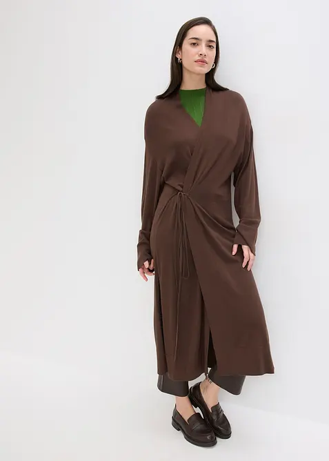 Pleten&yacute; kab&aacute;t z měkk&eacute; visk&oacute;zov&eacute; směsi, bonprix