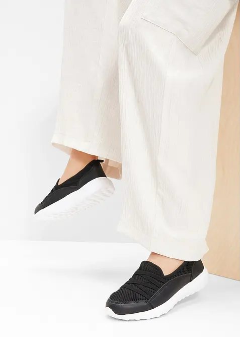 Pohodlné tenisky bez zapínání, s lehkou stélkou, bonprix