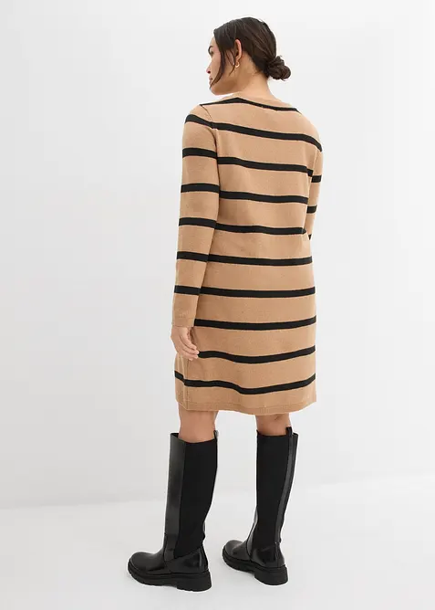 Přiléhavé pletené šaty, bonprix