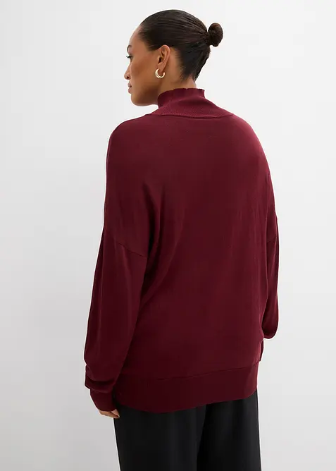 Lehk&yacute; svetr z jemn&eacute; pleteniny, s &scaron;irok&yacute;m rol&aacute;kov&yacute;m l&iacute;mcem, z visk&oacute;zov&eacute; směsi, bonprix