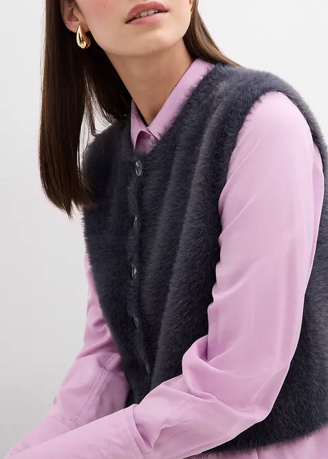 Pleten&aacute; vesta ze směsi p&eacute;řov&eacute; př&iacute;ze a visk&oacute;zy, bonprix