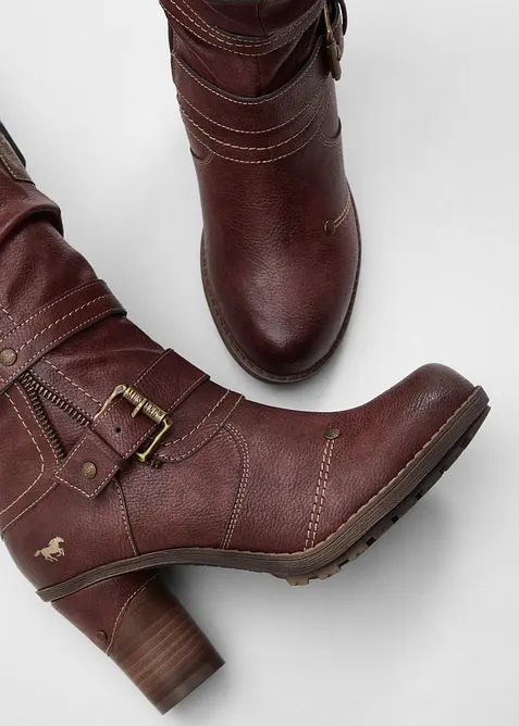 Kozačky značky Mustang, Mustang