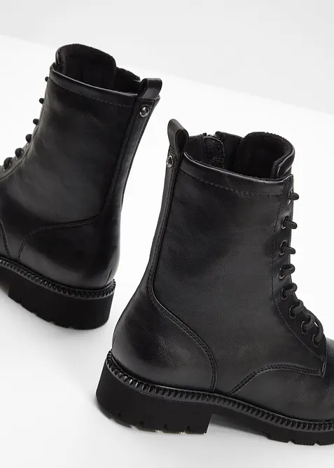 &Scaron;něrovac&iacute; boty značky Tamaris, Tamaris