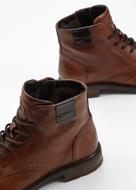 Kotníková šněrovací kožená obuv značky Bugatti, Bugatti