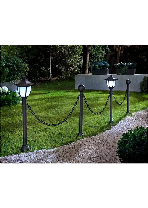 Řetězov&yacute; plot se sol&aacute;rn&iacute;mi osvětlen&iacute;m, bonprix