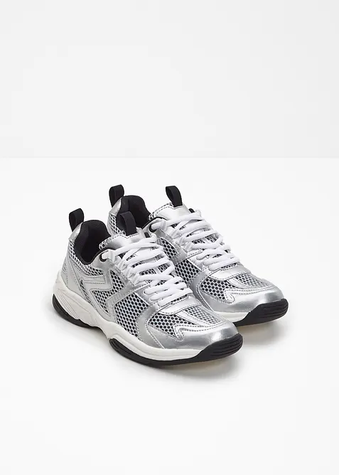 Robustn&iacute; n&iacute;zk&eacute; tenisky, bonprix