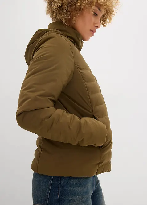 Prošívaná bunda, velmi lehká imitace prachového peří, bonprix