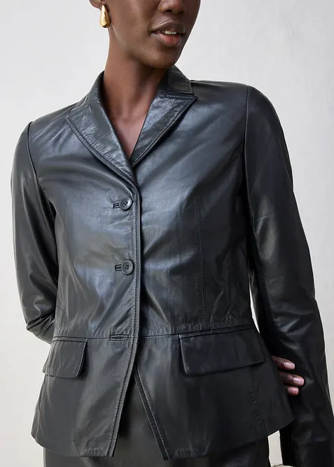 Kr&aacute;tk&yacute; blejzr z jehněč&iacute; kůže napa, bonprix