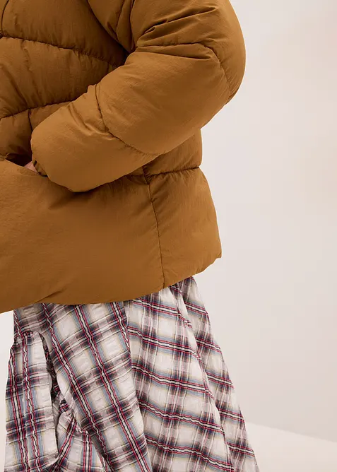 Voděodoln&aacute; pro&scaron;&iacute;van&aacute; bunda, bonprix