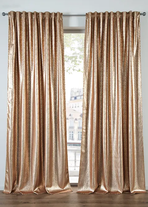 Sametov&yacute; z&aacute;věs s leskem, tak&eacute; extra dlouh&yacute; (1 ks v balen&iacute;), bonprix