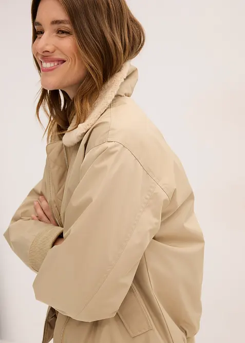 Zateplená outdoorová bunda, bonprix