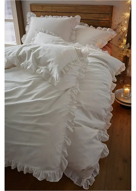 Povlečen&iacute; s vol&aacute;nky, bonprix