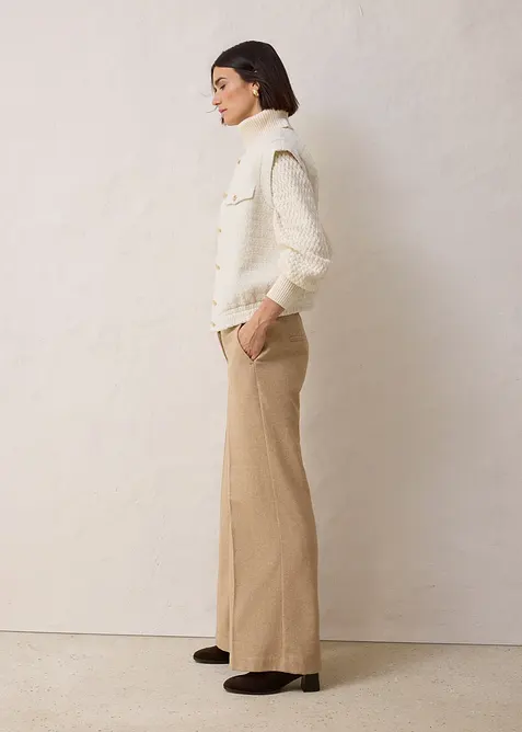 Blejzrov&aacute; vesta s pod&iacute;lem vlny, bonprix