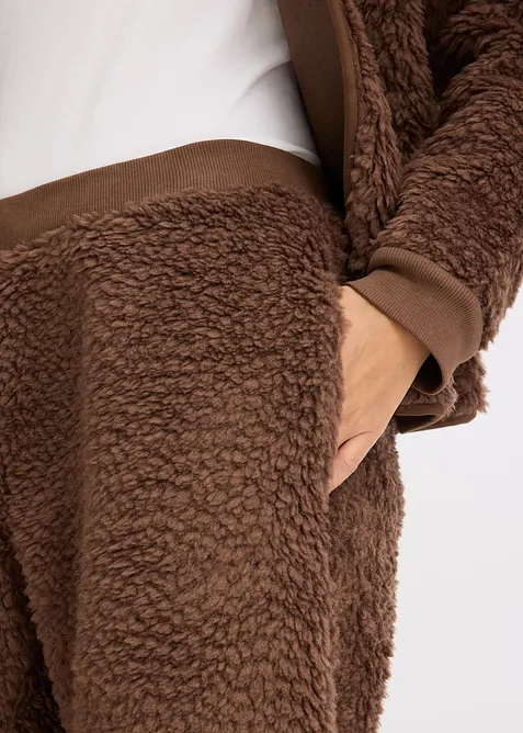 Ply&scaron;ov&aacute; dom&aacute;c&iacute; souprava, bonprix