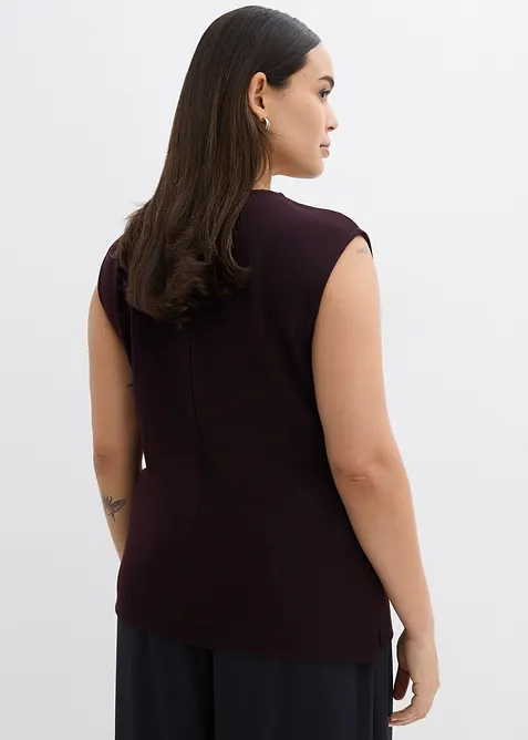 Krepov&yacute; top s ozdobnou přezkou, bonprix