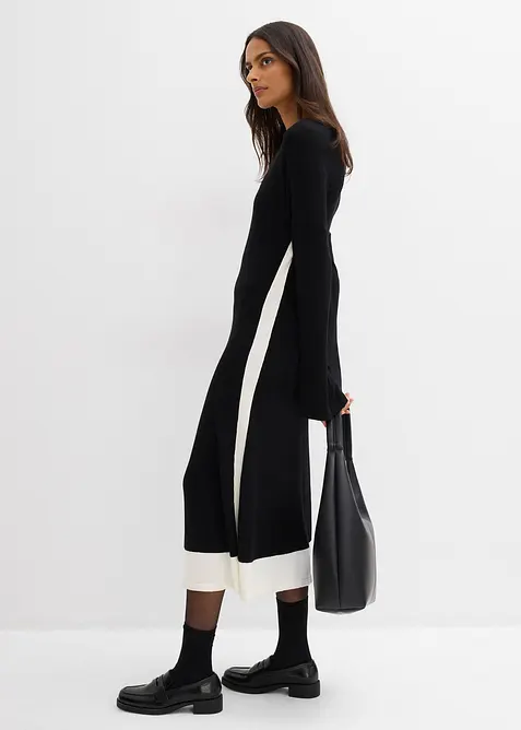 Pletené šaty z viskózové směsi, s kontrastními detaily, bonprix