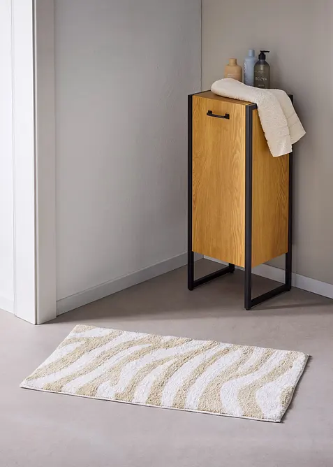 Koupelnov&aacute; předložka se zebř&iacute;m vzorem, bonprix