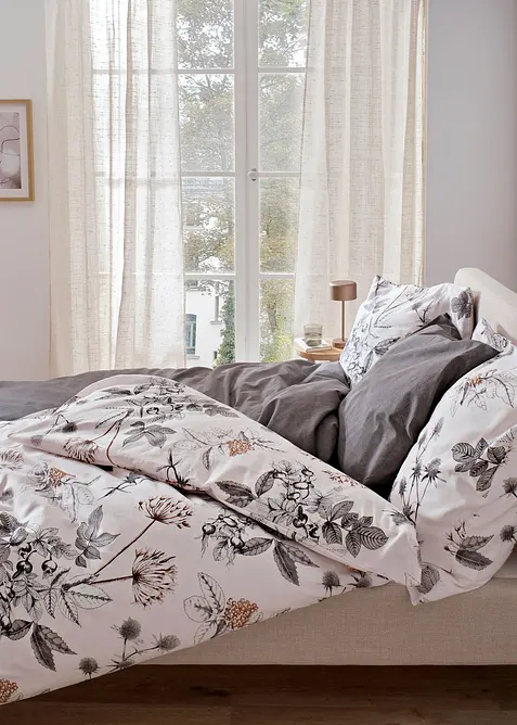 Z&aacute;clona se strukturou, v mnoha velikostech (1 ks v balen&iacute;), bonprix