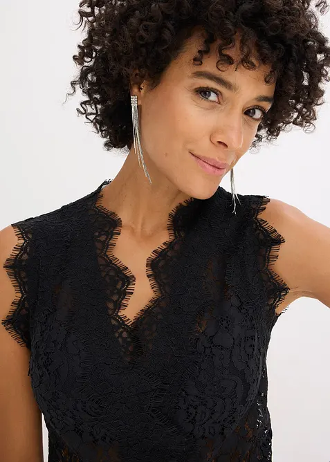 Krajkov&aacute; vesta, bonprix