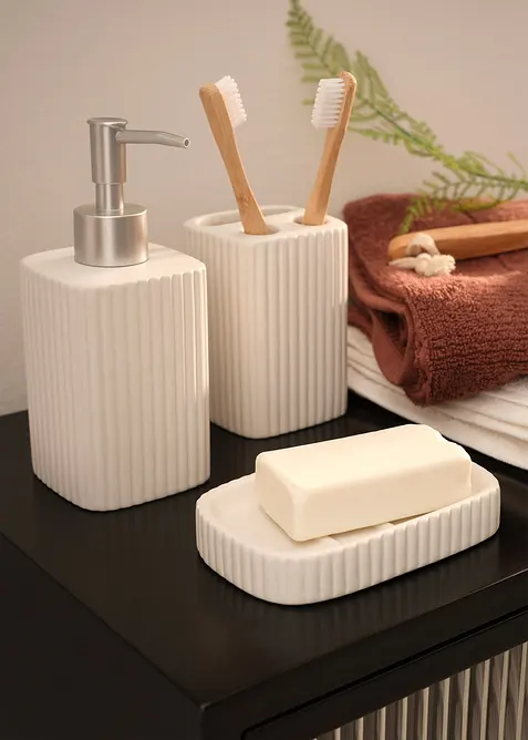 Koupelnov&aacute; souprava (4d&iacute;ln&aacute;), bonprix