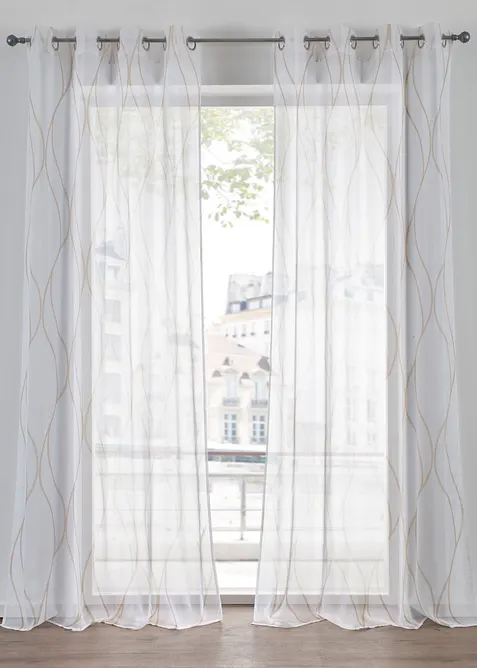 Z&aacute;clona s vlnami, tak&eacute; extra dlouh&aacute; (1 ks v balen&iacute;), bonprix