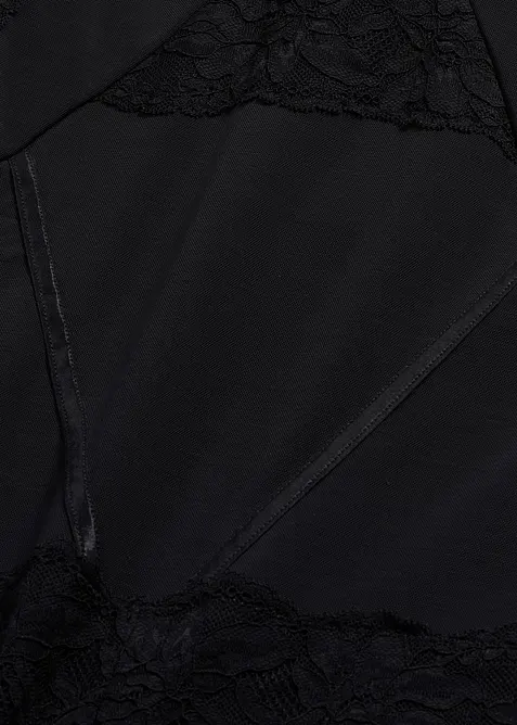 Stahovac&iacute; body s lehk&yacute;m tvaruj&iacute;c&iacute;m efektem a krajkou, bonprix