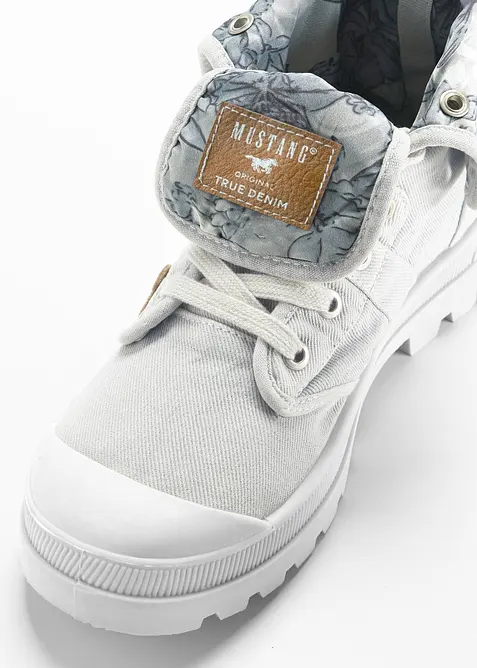 Kotn&iacute;kov&eacute; tenisky značky Mustang z bavlněn&eacute;ho pl&aacute;tna, Mustang