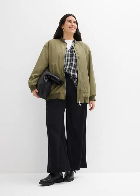 &Scaron;irok&aacute; leteck&aacute; bunda s pod&scaron;&iacute;vkou s leopard&iacute;m vzorem, bonprix