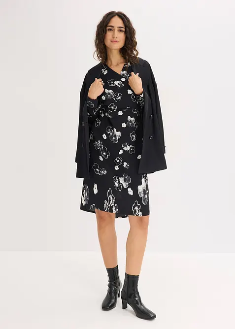 &Scaron;aty ze spl&yacute;vav&eacute;ho sat&eacute;nu, bonprix