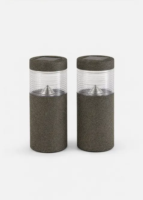 Sol&aacute;rn&iacute; dekorativn&iacute; sv&iacute;tidlo na osvětlen&iacute; cesty (2 ks v balen&iacute;), bonprix