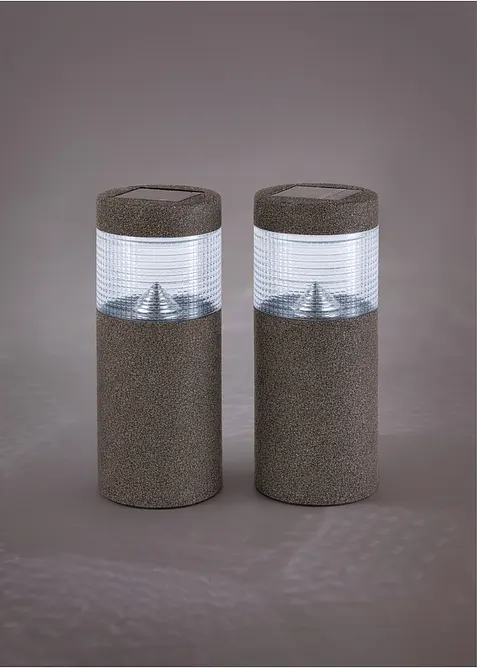 Sol&aacute;rn&iacute; dekorativn&iacute; sv&iacute;tidlo na osvětlen&iacute; cesty (2 ks v balen&iacute;), bonprix