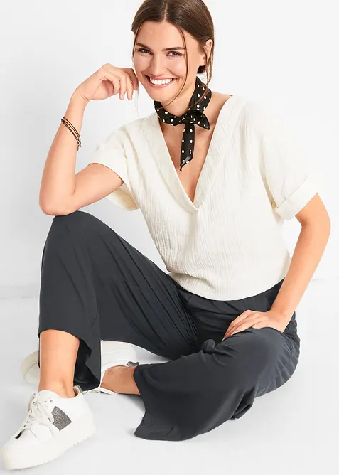 Žerzejov&eacute; kalhoty ze spl&yacute;vav&eacute; visk&oacute;zov&eacute; směsi, 7/8 d&eacute;lka, bonprix