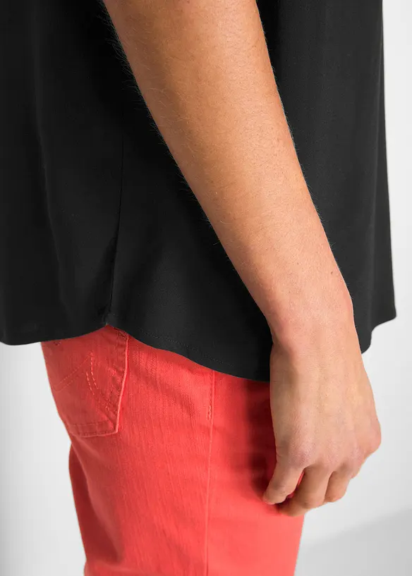 Halenka s krátkým rukávem, ze splývavé viskózy, bonprix