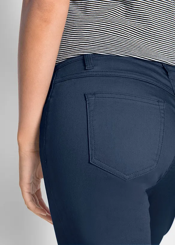 Straight džíny, Mid Waist, pohodlný pas, bonprix