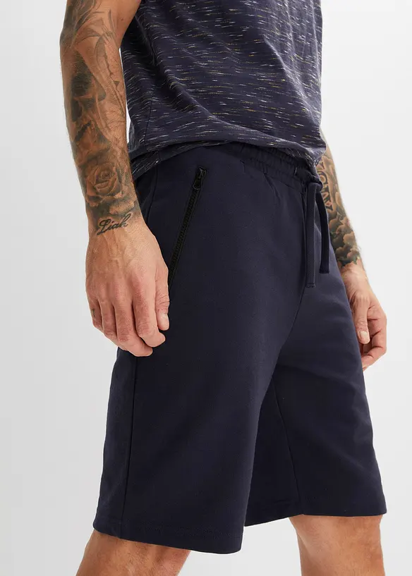 Tepl&aacute;kov&eacute; bermudy s praktick&yacute;mi kapsami na zip, bonprix