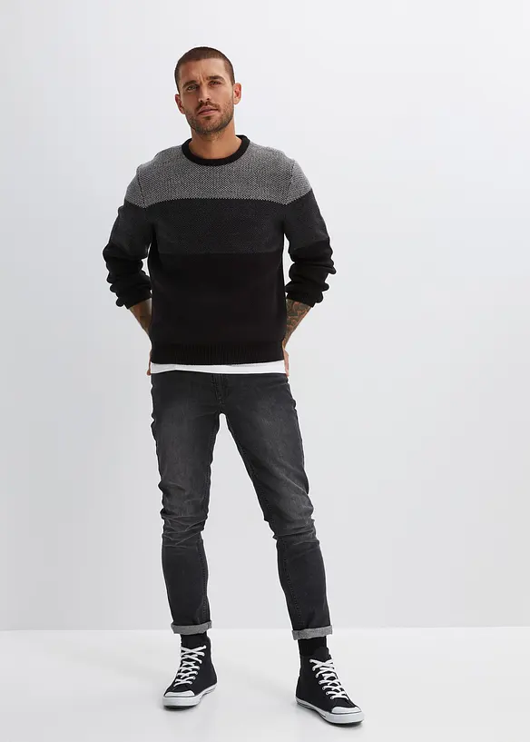 Svetr s kulatým výstřihem, ve stylu colourblocking, bonprix