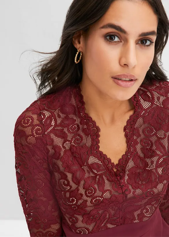 &Scaron;if&oacute;nov&eacute; &scaron;aty s krajkou, bonprix