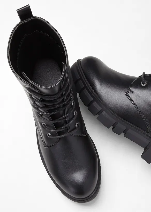 Šněrovací kotníková obuv s profilovanou podrážkou, bonprix