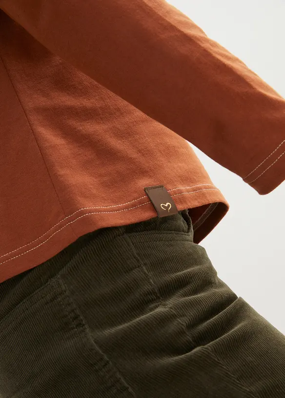 Triko s dlouh&yacute;m ruk&aacute;vem a ozdobn&yacute;mi knofl&iacute;ky, bonprix