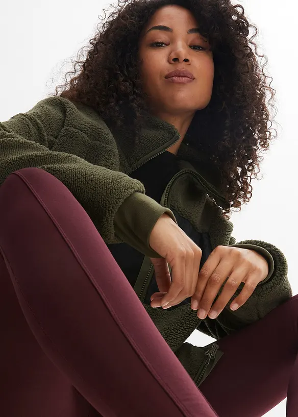 Bunda z ply&scaron;ov&eacute;ho fl&iacute;su, bonprix