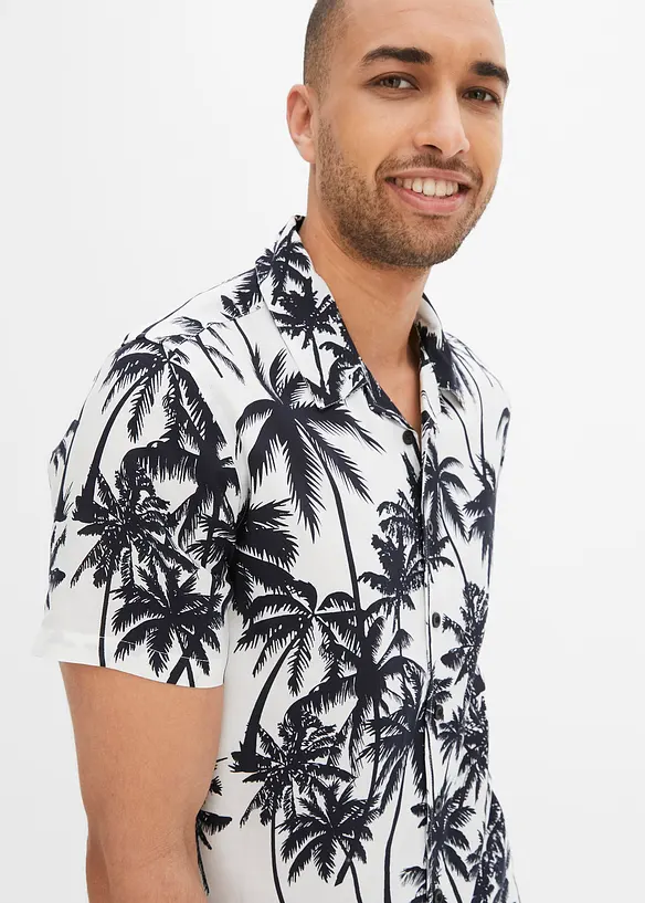 Košile s krátkým rukávem, Slim Fit, z viskózy, bonprix