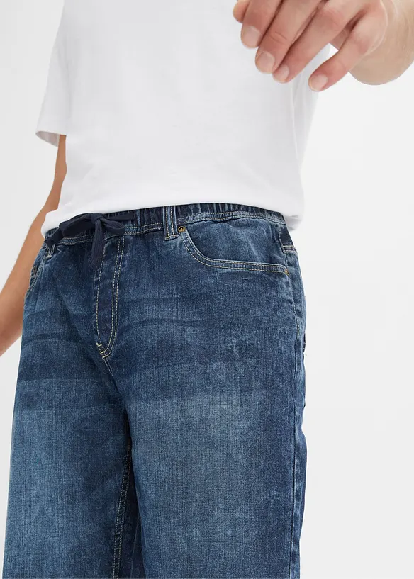 Lehké strečové džínové bermudy bez zapínání, Slim Fit, bonprix