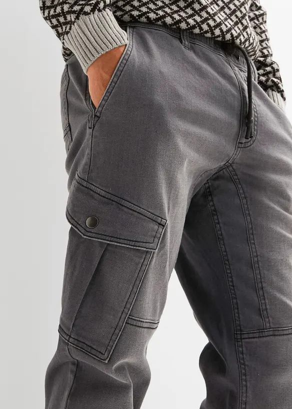 Džíny z teplákoviny Regular Fit, s cargo kapsami, Straight, bonprix