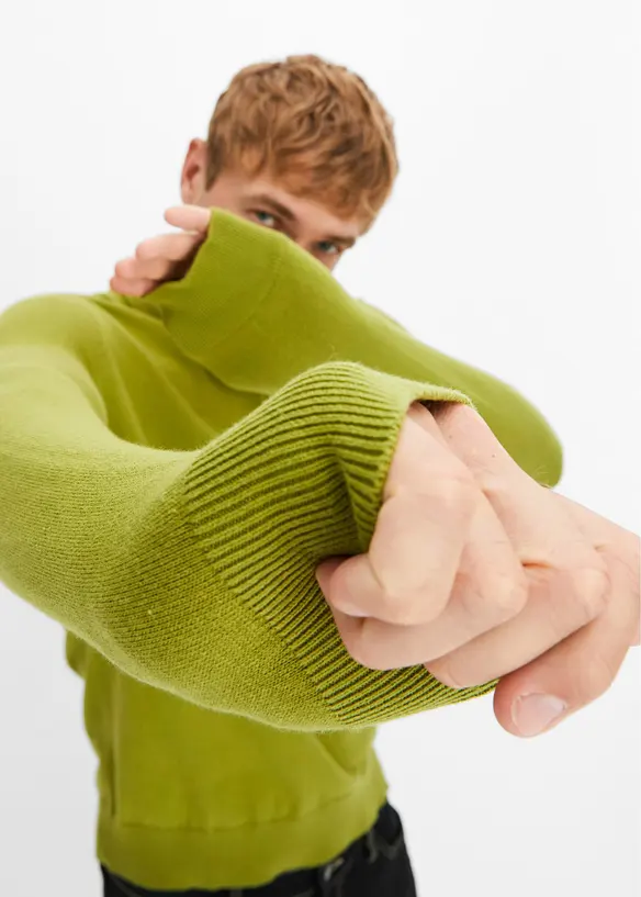 Svetr  z jemné pleteniny, s výstřihem do V, bonprix