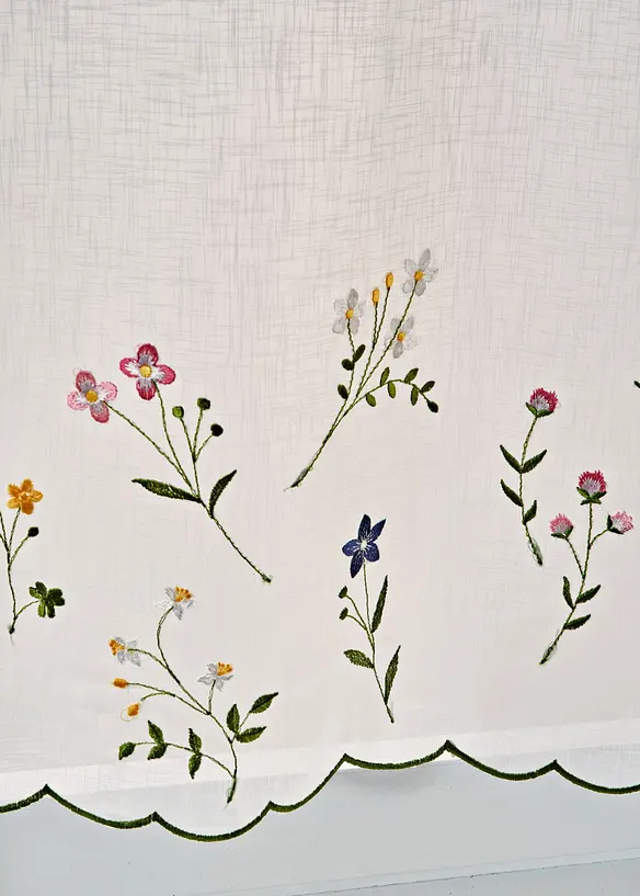 Vitrážková záclona s květinovou výšivkou, bonprix