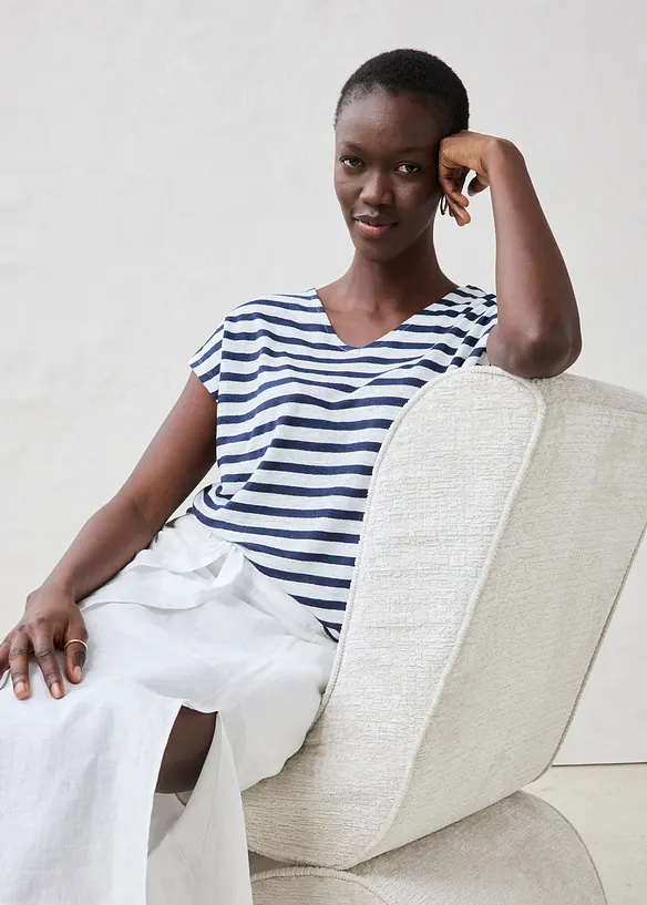 Tričko z čist&eacute;ho lnu, s netop&yacute;ř&iacute;mi ruk&aacute;vy, bonprix