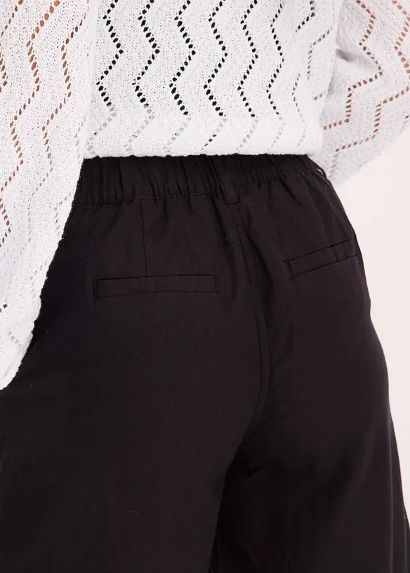 Bermudy s puky, bonprix