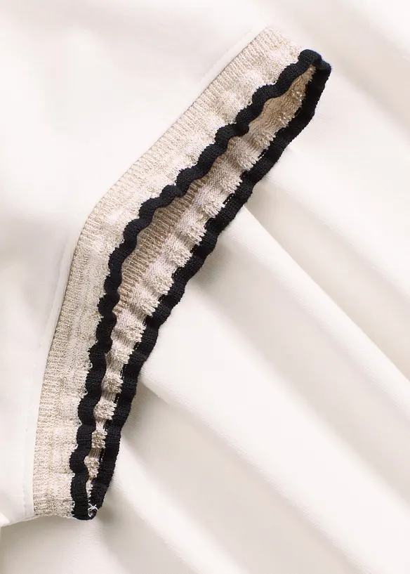 Tričko s ozdobným detailem, bonprix