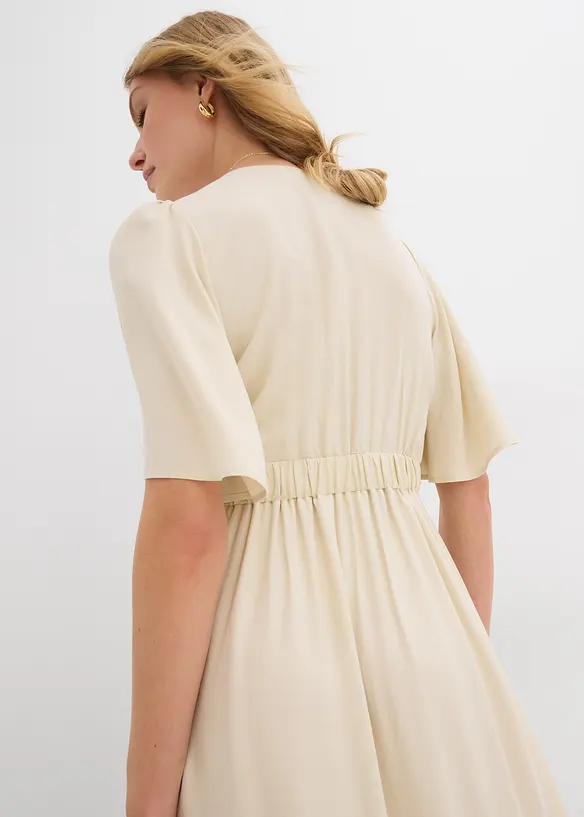 Stupňovité maxi šaty ze splývavé viskózy, bonprix